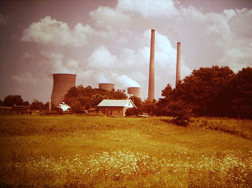 A coal-fired power plant.